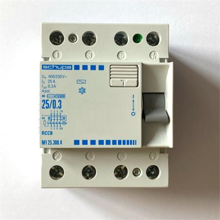 Gewiss SH81412 proudový chránič 4P 25A 300mA AC, 4M